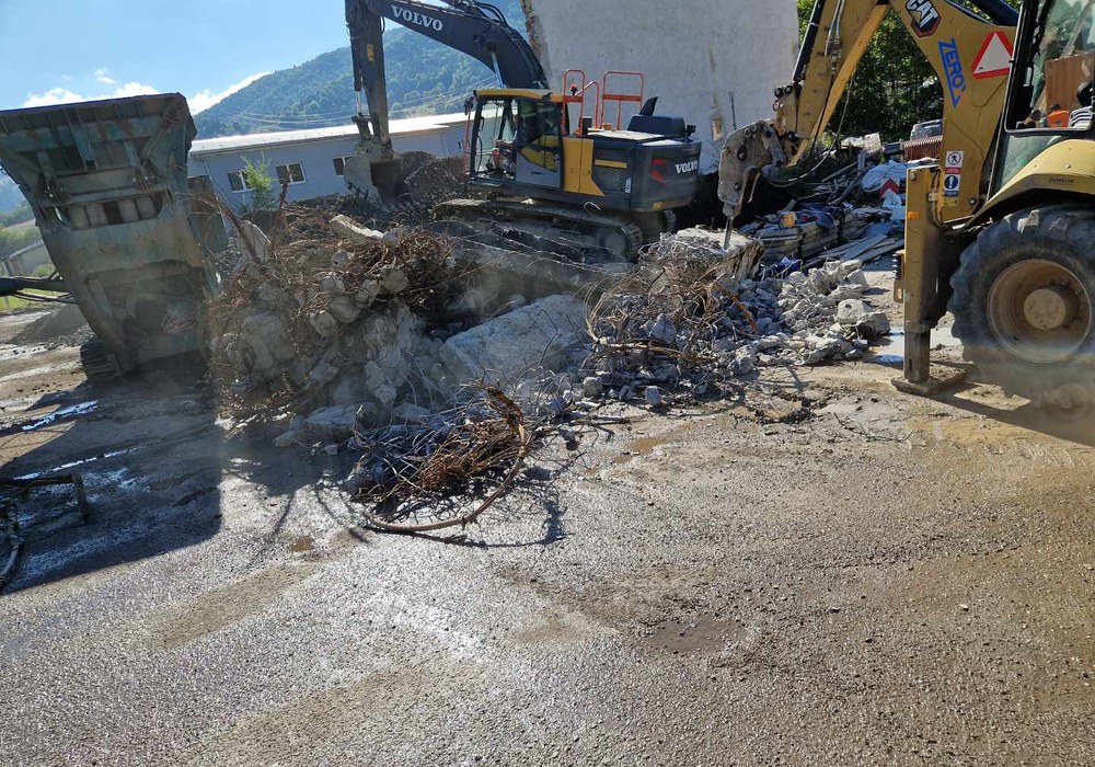 Demolácia a asanácia